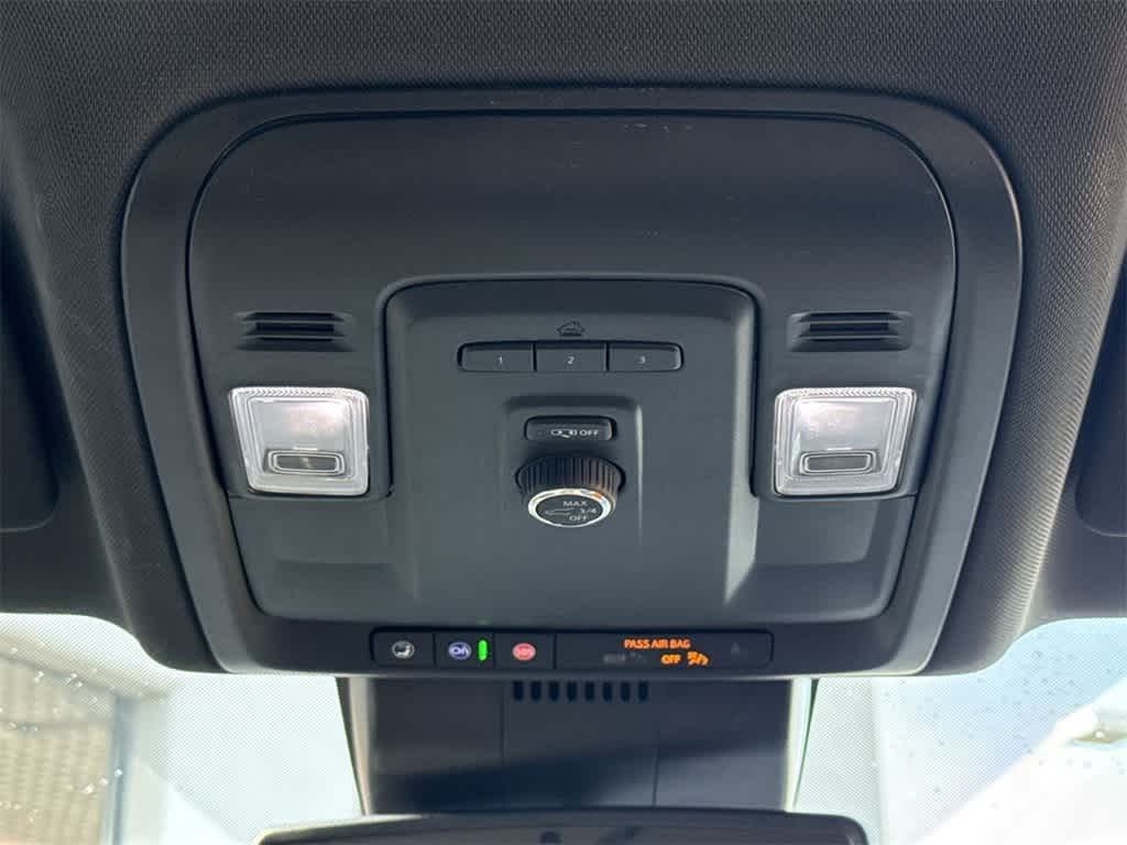 Thumbnail: 2024 GMC Yukon - 21