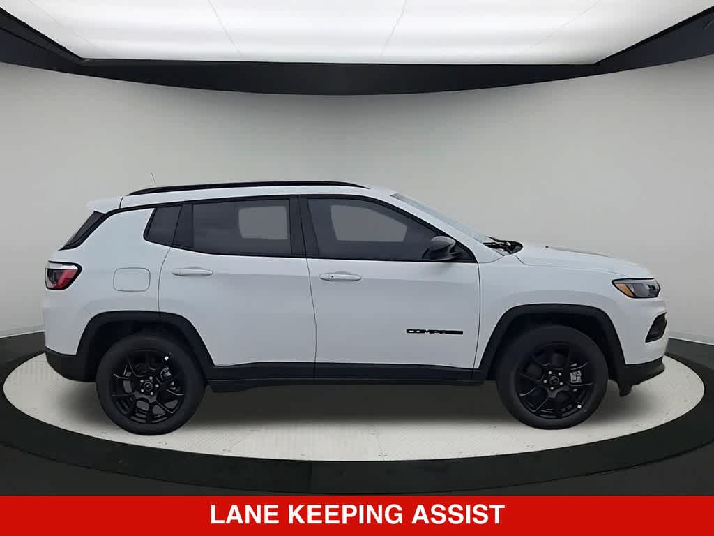 Thumbnail: 2026 Jeep Compass - 9