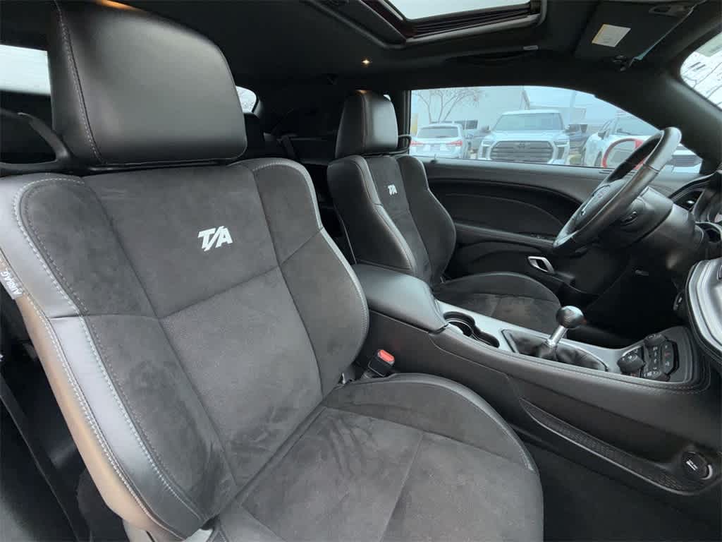 Thumbnail: 2023 Dodge Challenger - 14