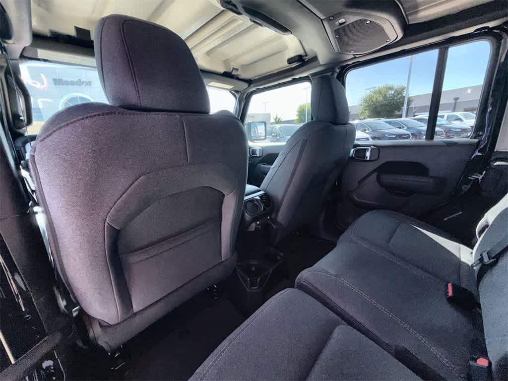 Thumbnail: 2025 Jeep Wrangler - 10