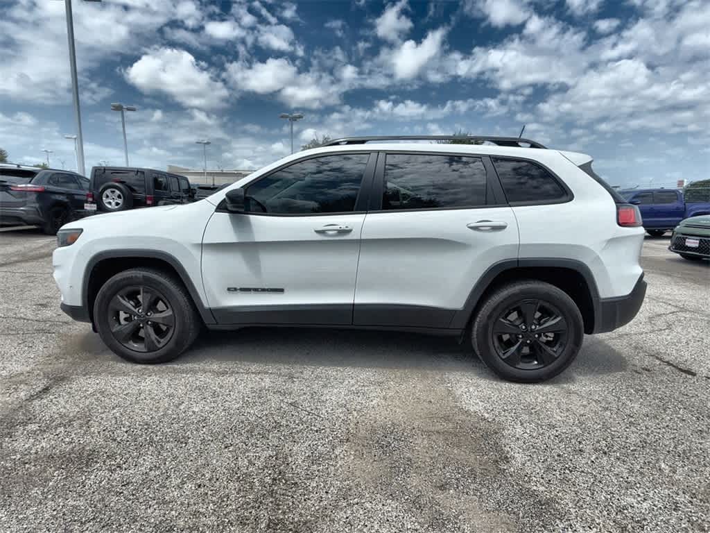 Thumbnail: 2023 Jeep Cherokee - 3