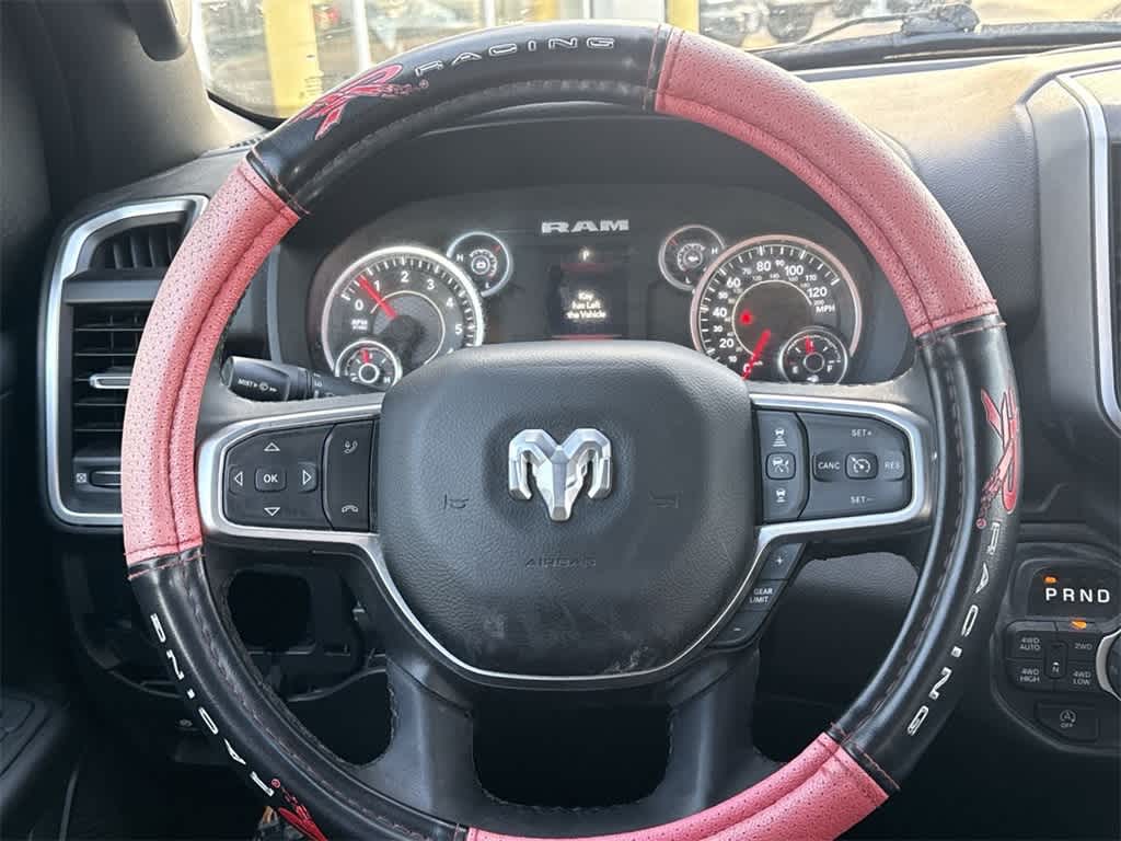 Thumbnail: 2025 RAM 1500 - 18