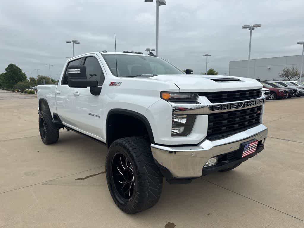 Thumbnail: 2022 Chevrolet Silverado 3500 - 6