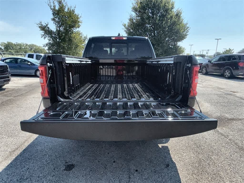 Thumbnail: 2026 RAM 1500 - 22