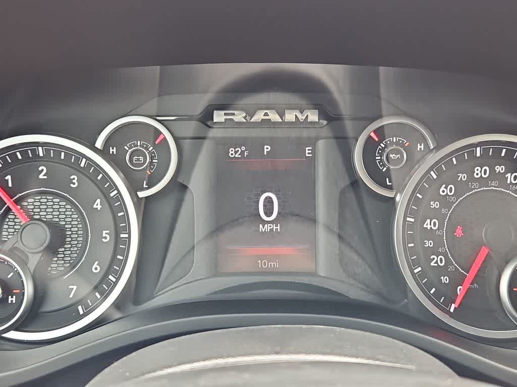 Thumbnail: 2026 RAM 1500 - 32