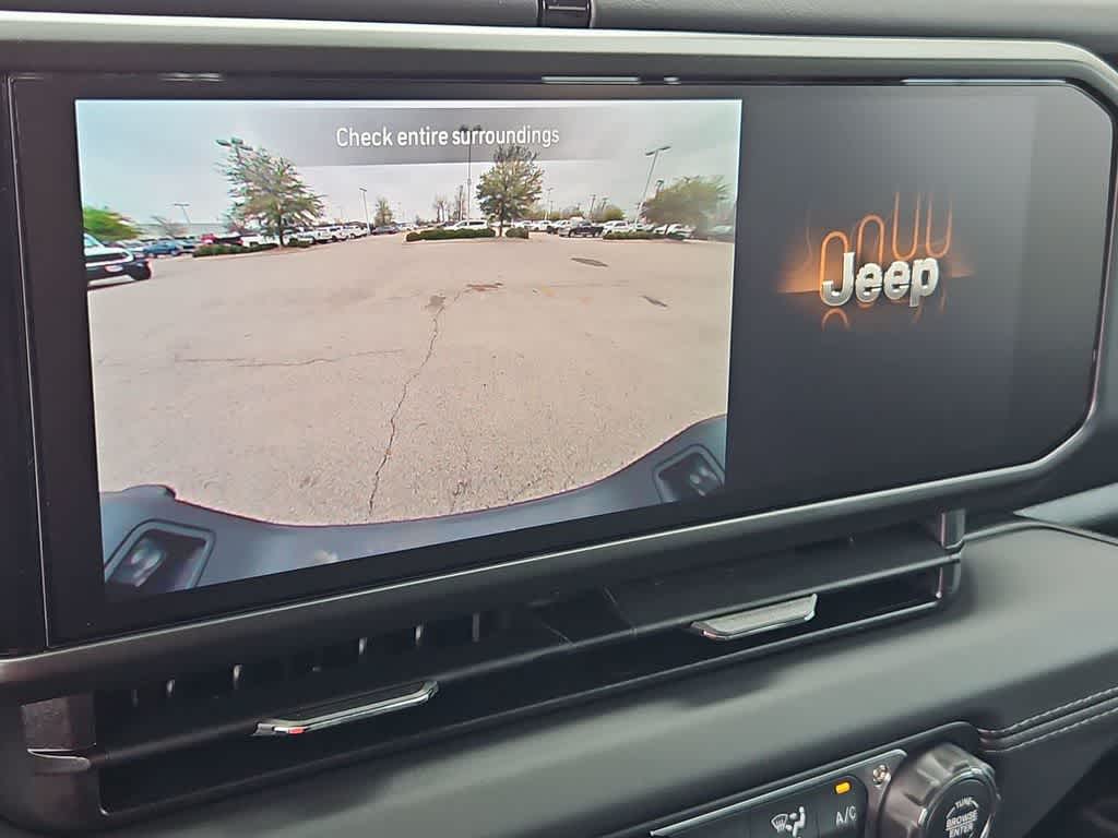 Thumbnail: 2026 Jeep Gladiator - 29