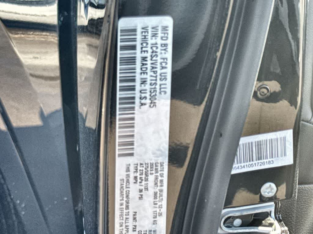 Thumbnail: 2026 Jeep Grand Wagoneer - 31