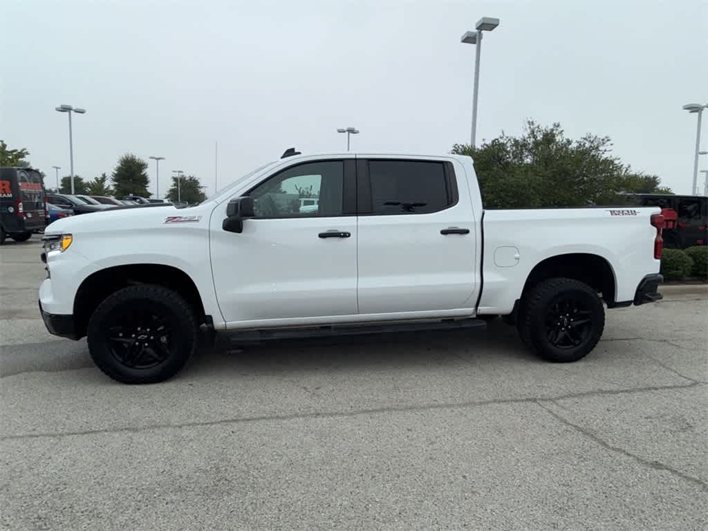 Thumbnail: 2023 Chevrolet Silverado 1500 - 3