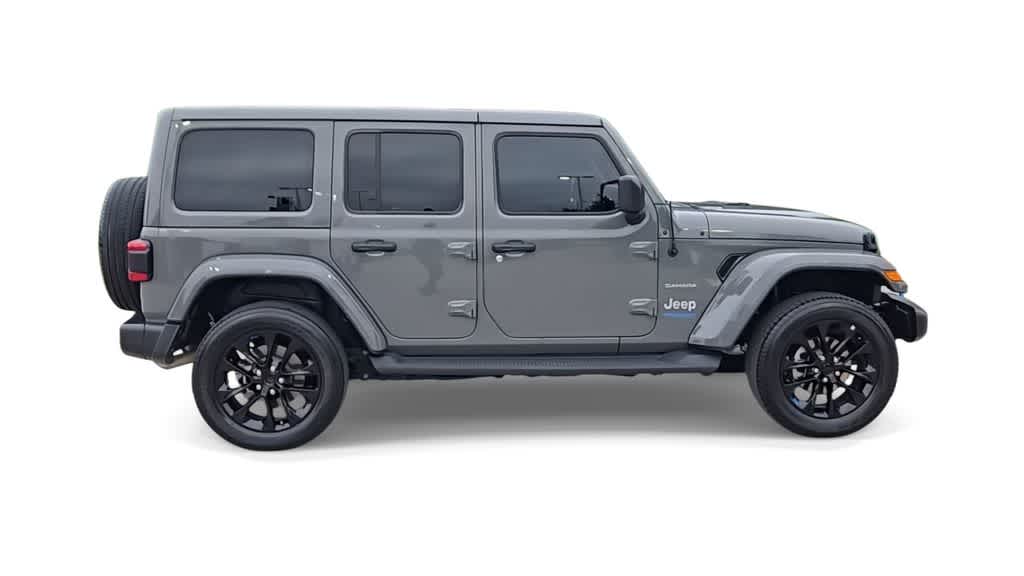 Thumbnail: 2022 Jeep Wrangler - 9