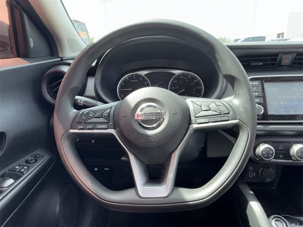 Thumbnail: 2021 Nissan Kicks - 16