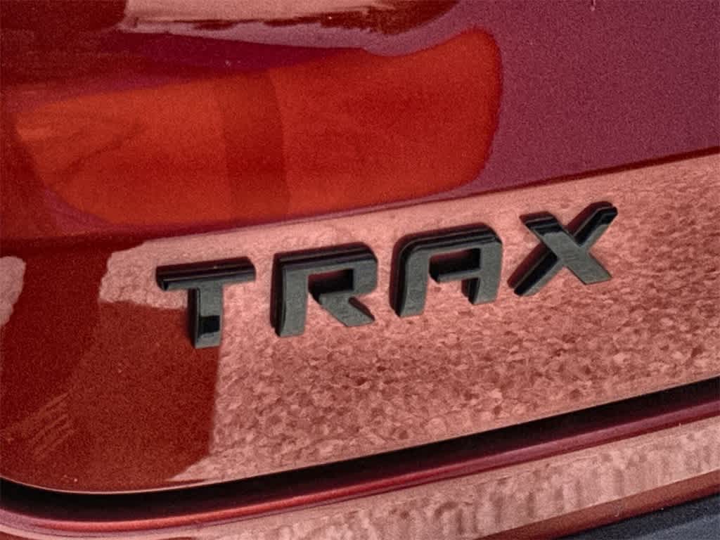 Thumbnail: 2024 Chevrolet Trax - 8