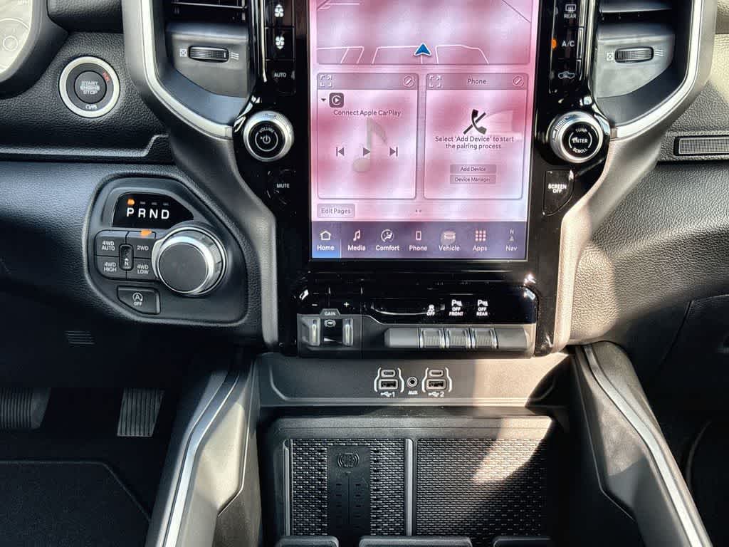 Thumbnail: 2026 RAM 1500 - 17