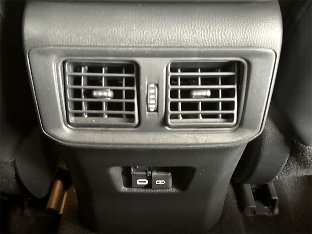 Thumbnail: 2023 Toyota RAV4 - 20