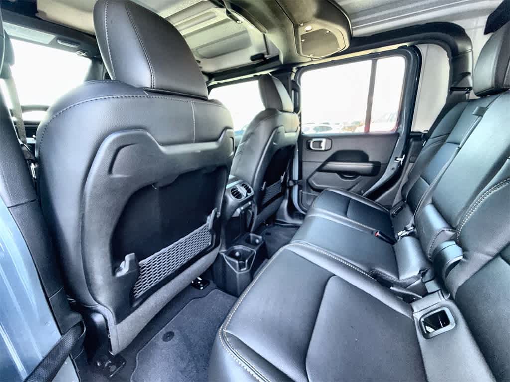 Thumbnail: 2026 Jeep Gladiator - 12