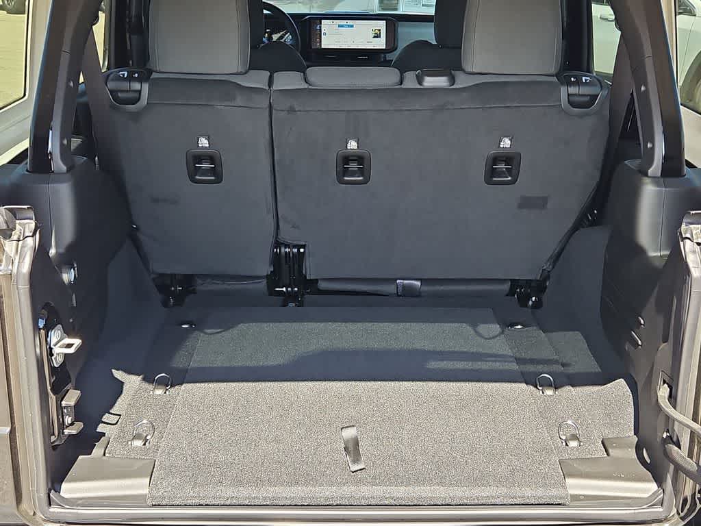 Thumbnail: 2026 Jeep Wrangler - 33