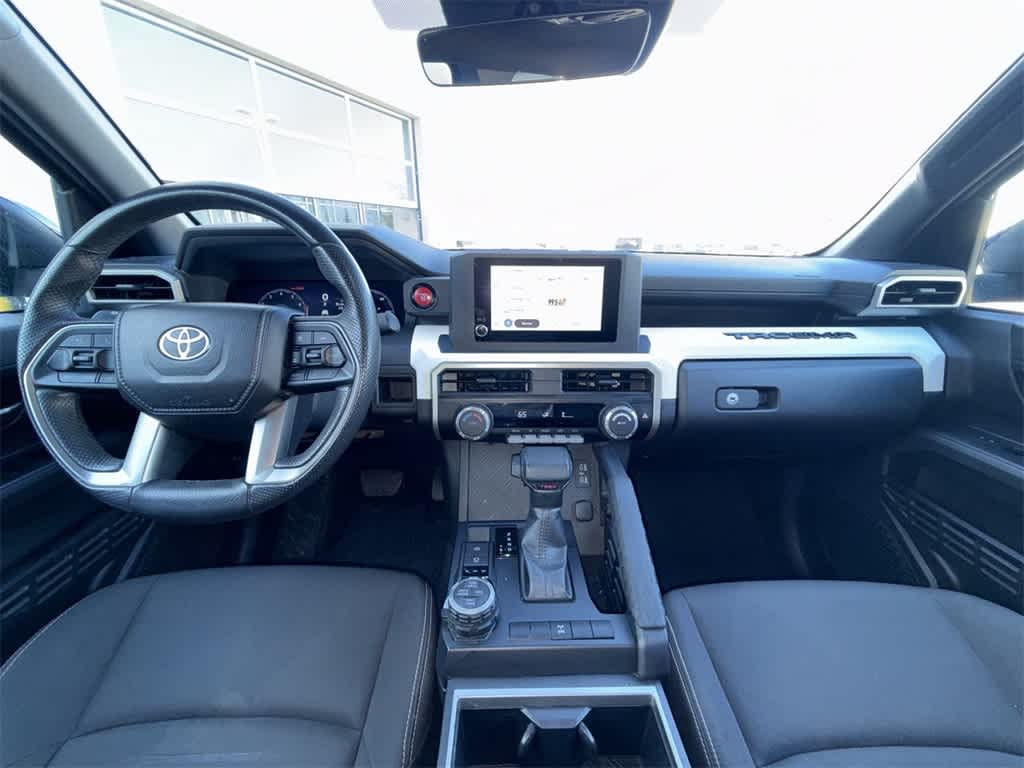 Thumbnail: 2024 Toyota Tacoma - 14