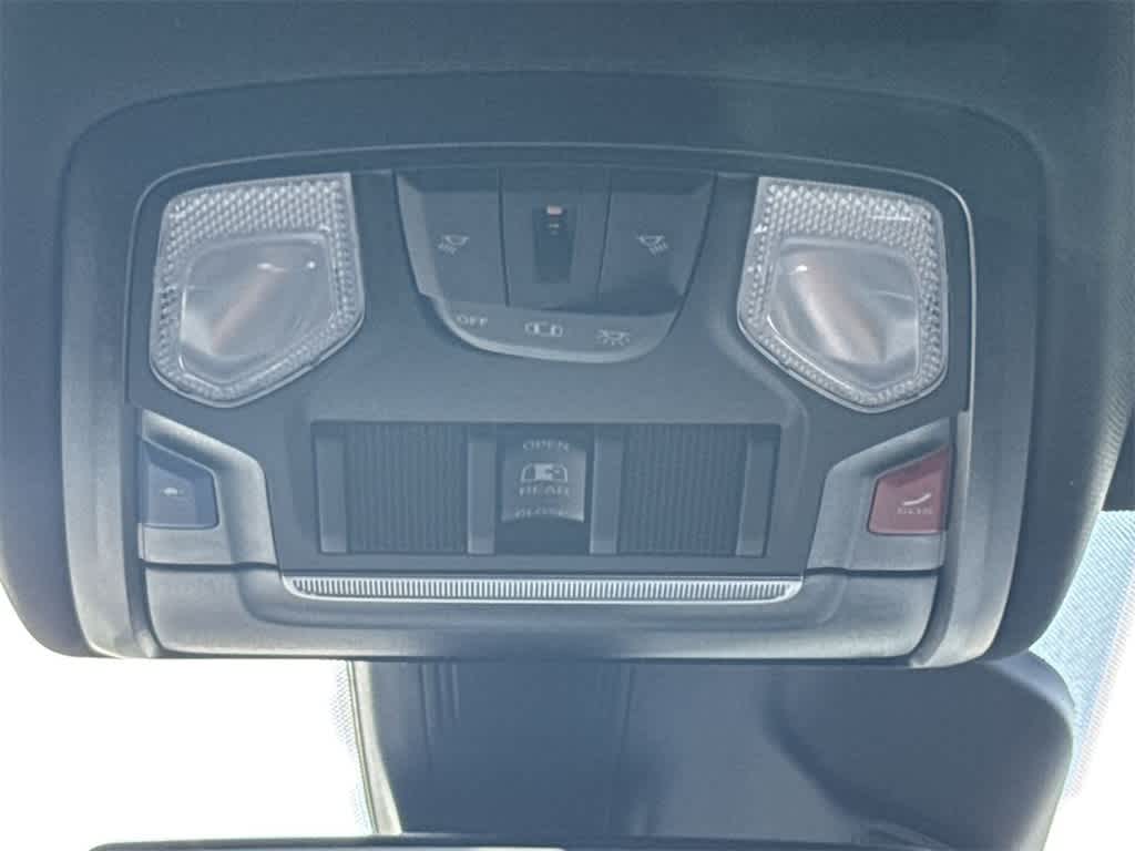 Thumbnail: 2026 RAM 1500 - 19