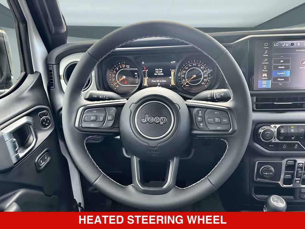 Thumbnail: 2025 Jeep Gladiator - 18