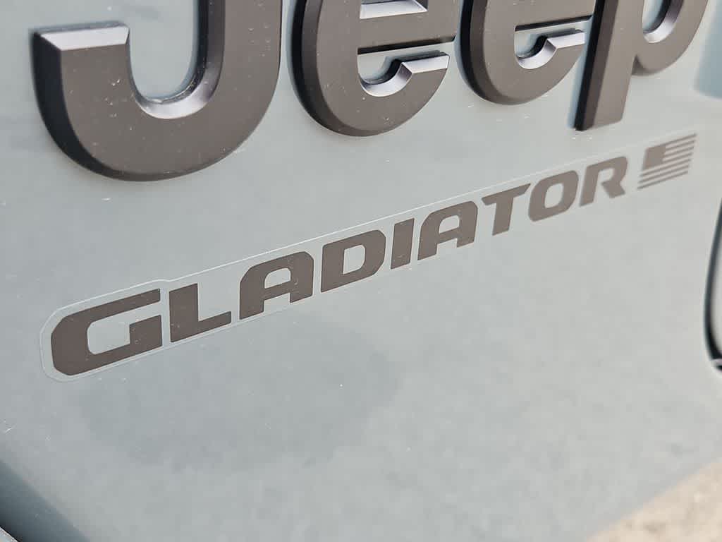 Thumbnail: 2026 Jeep Gladiator - 13