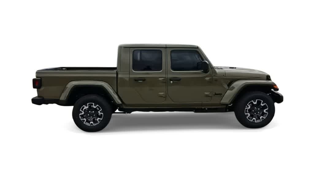 Thumbnail: 2026 Jeep Gladiator - 9
