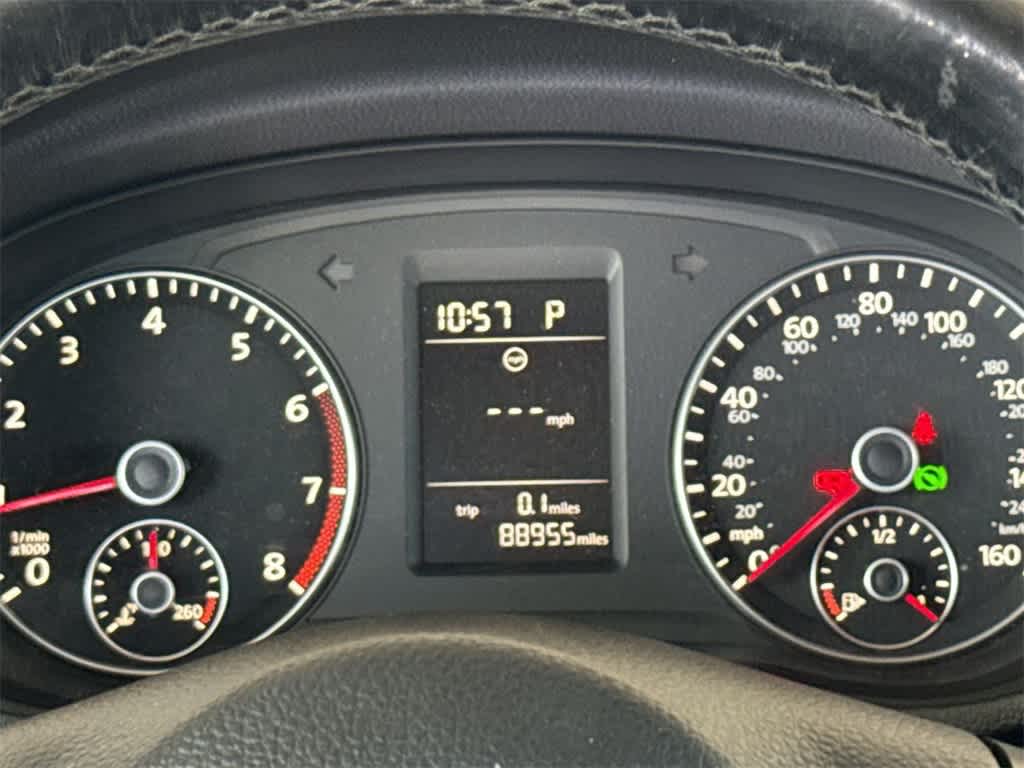 Thumbnail: 2015 Volkswagen Passat - 18
