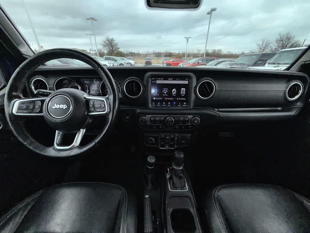 Thumbnail: 2019 Jeep Wrangler - 15