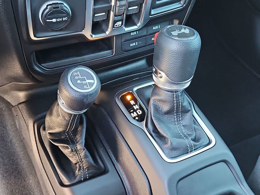 Thumbnail: 2026 Jeep Wrangler - 32