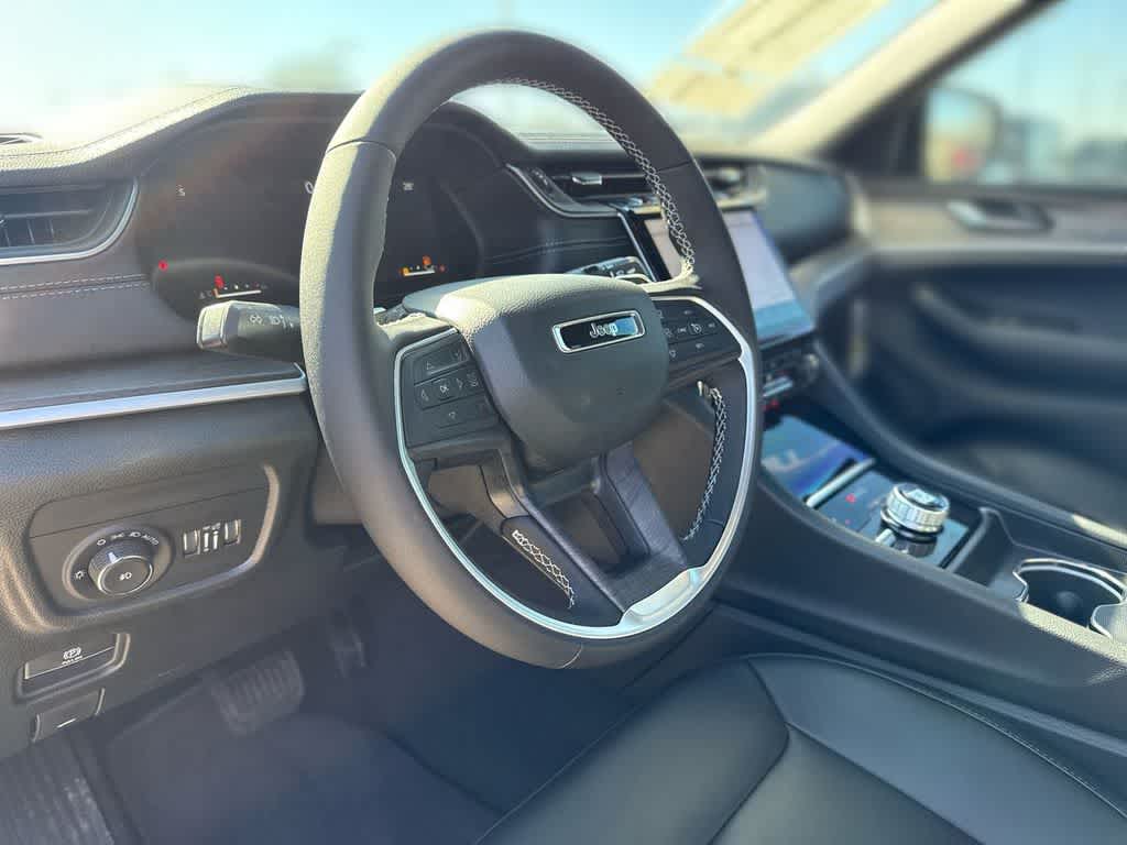 Thumbnail: 2025 Jeep Grand Cherokee - 2