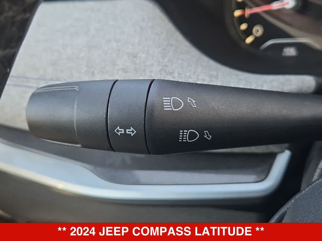 Thumbnail: 2024 Jeep Compass - 25