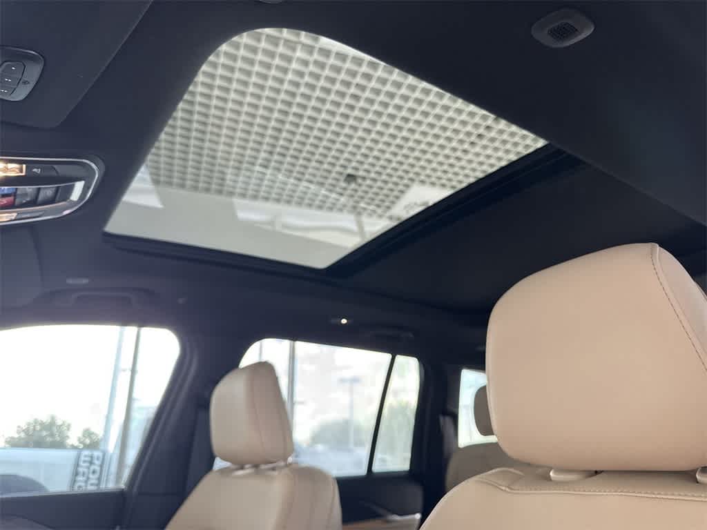 Thumbnail: 2025 Jeep Grand Cherokee - 20