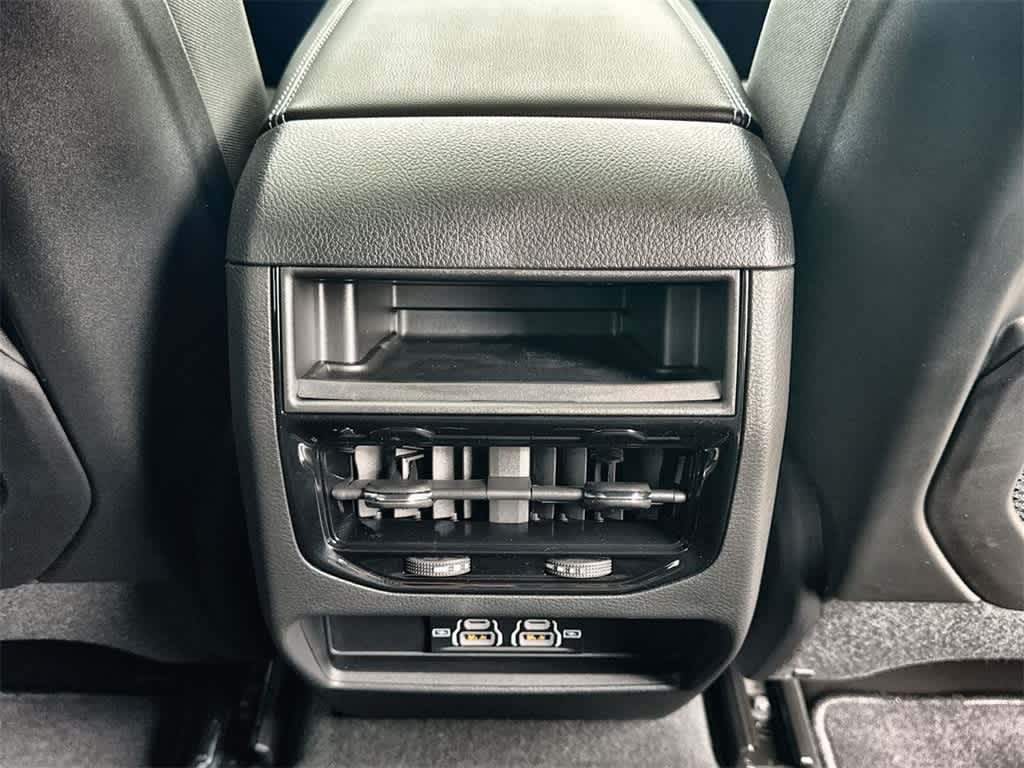 Thumbnail: 2025 Jeep Grand Cherokee - 20