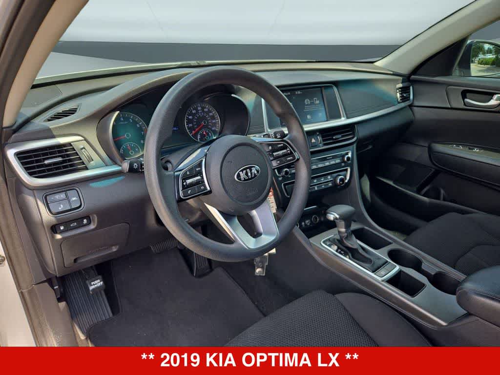 Thumbnail: 2019 Kia Optima - 2