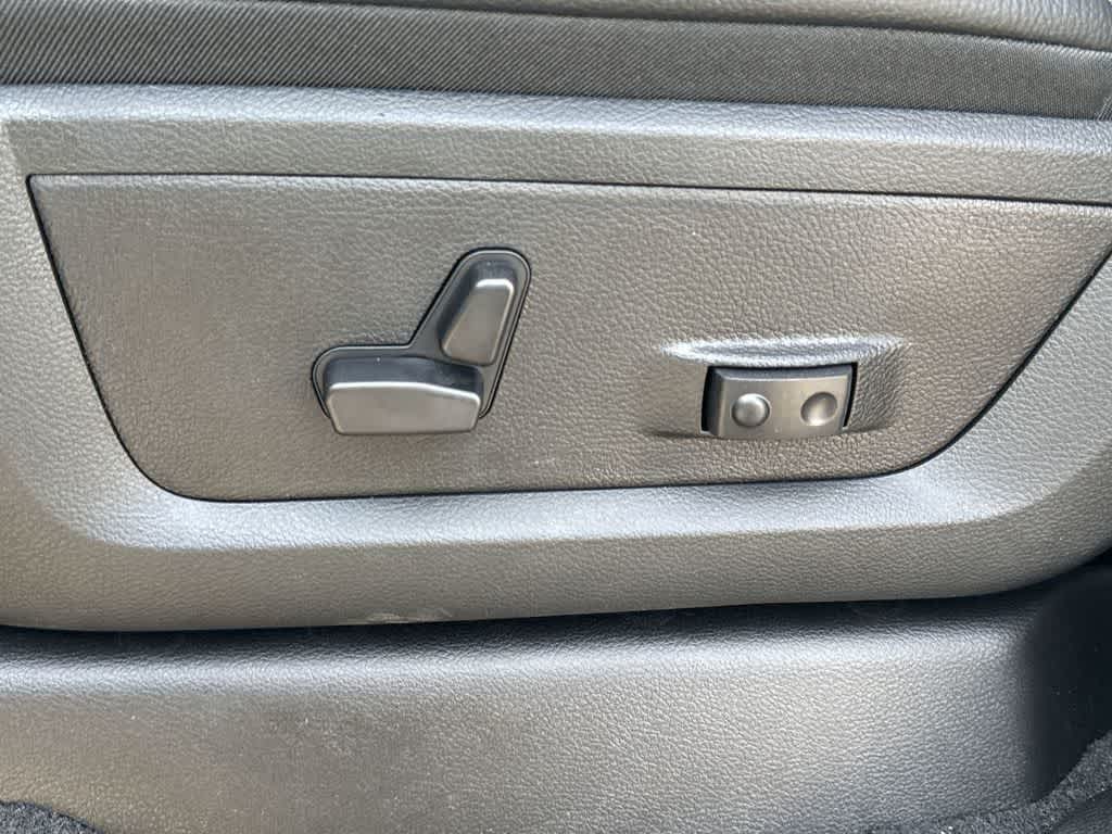 Thumbnail: 2026 RAM 2500 - 24