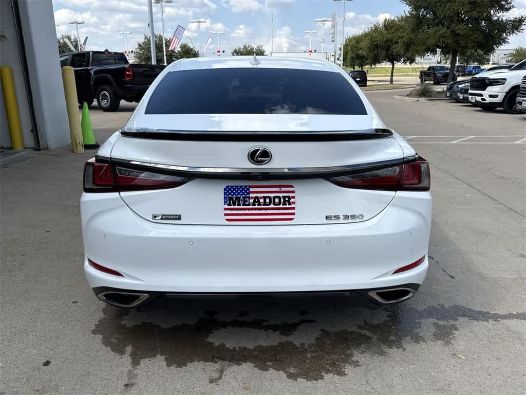 Thumbnail: 2021 Lexus ES - 5