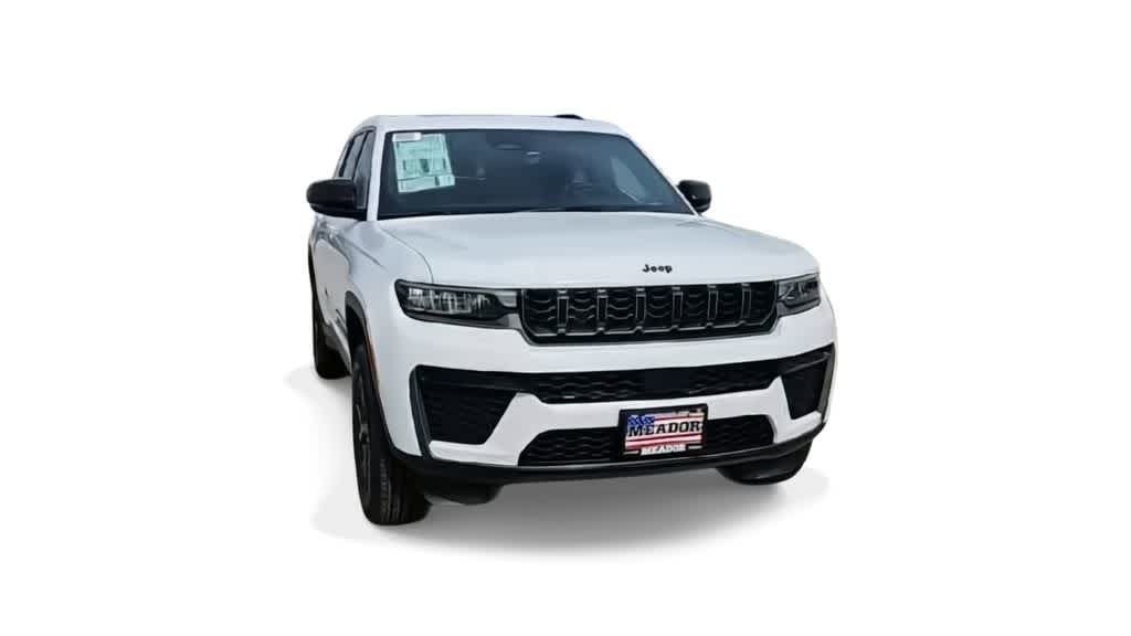 Thumbnail: 2026 Jeep Grand Cherokee L - 3