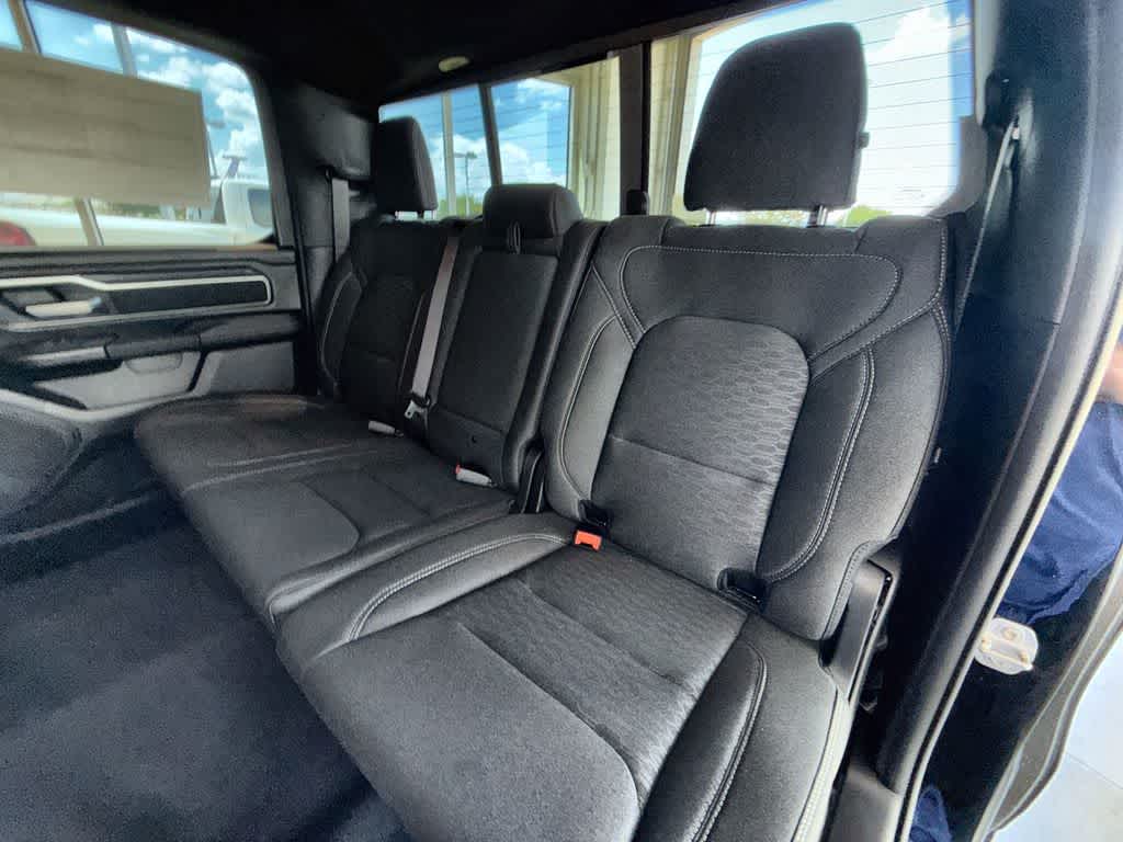 Thumbnail: 2026 RAM 1500 - 9