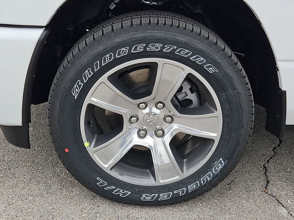 Thumbnail: 2026 RAM 1500 - 14