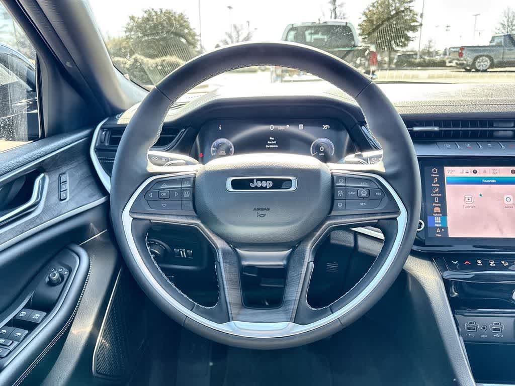 Thumbnail: 2026 Jeep Grand Cherokee - 18