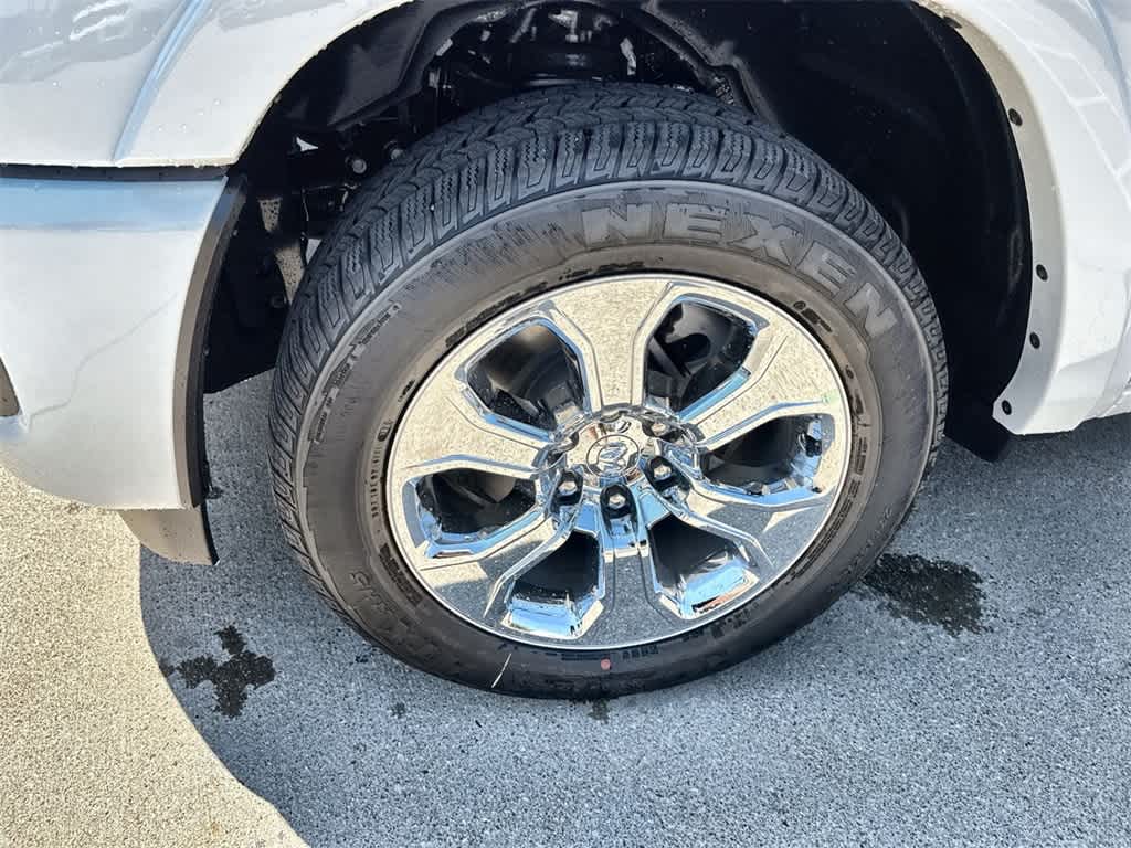 Thumbnail: 2026 RAM 1500 - 8