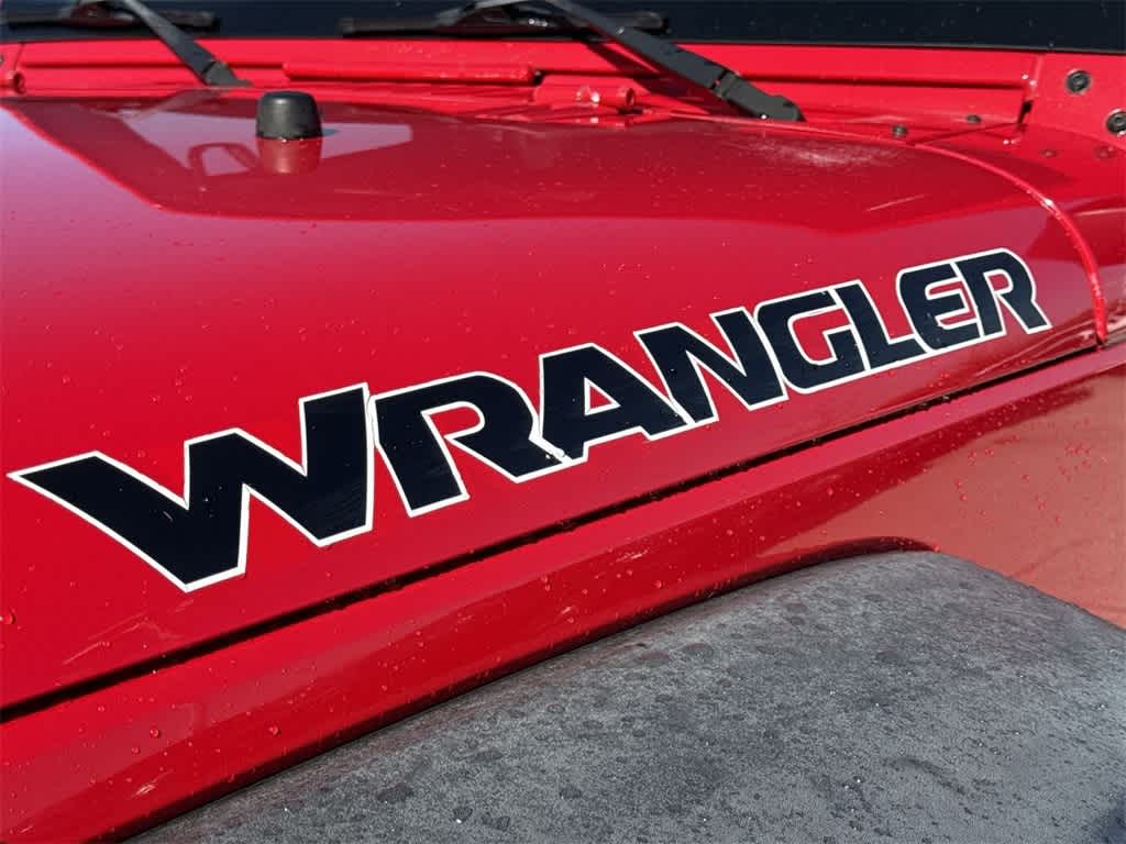 Thumbnail: 2015 Jeep Wrangler - 8