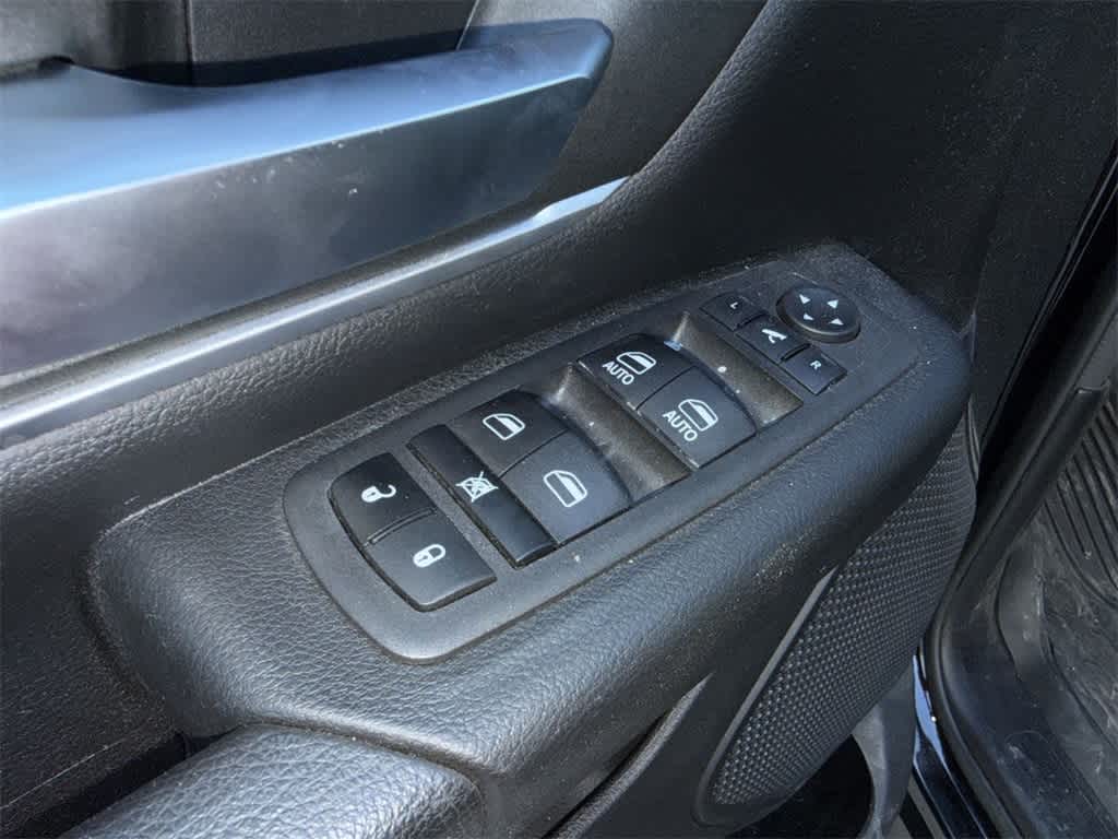 Thumbnail: 2023 RAM 1500 - 21