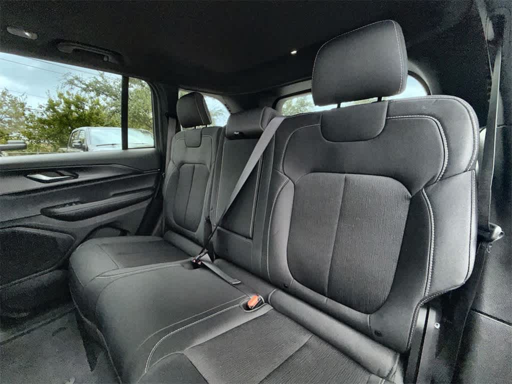 Thumbnail: 2025 Jeep Grand Cherokee - 12