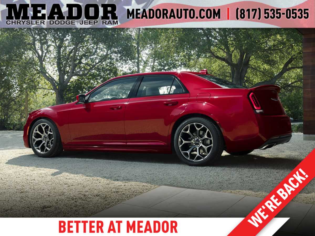 2021 Chrysler 300 S's photo