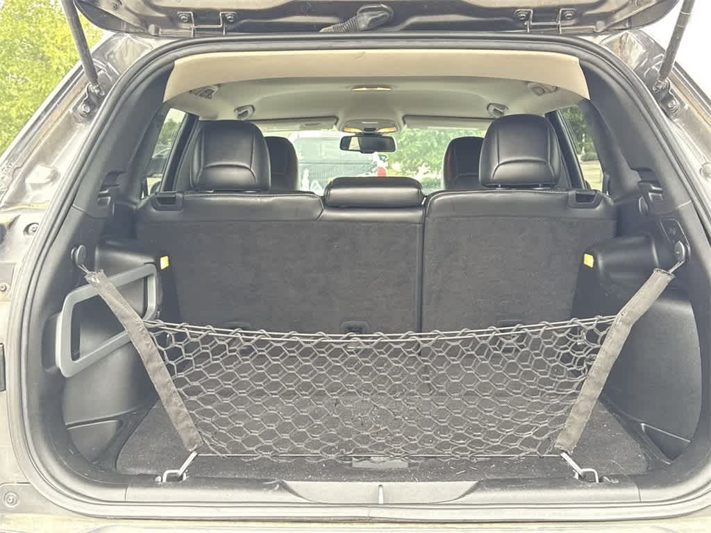 Thumbnail: 2016 Jeep Cherokee - 21