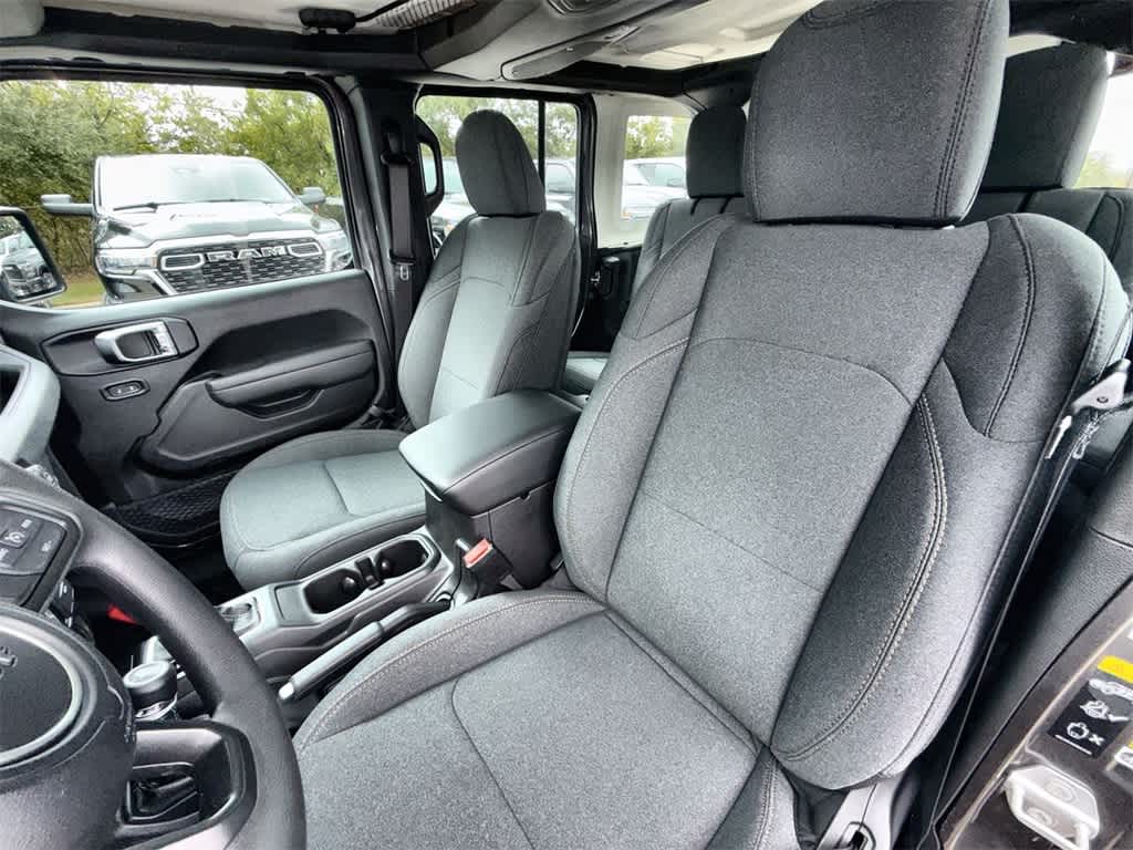 Thumbnail: 2026 Jeep Wrangler - 10