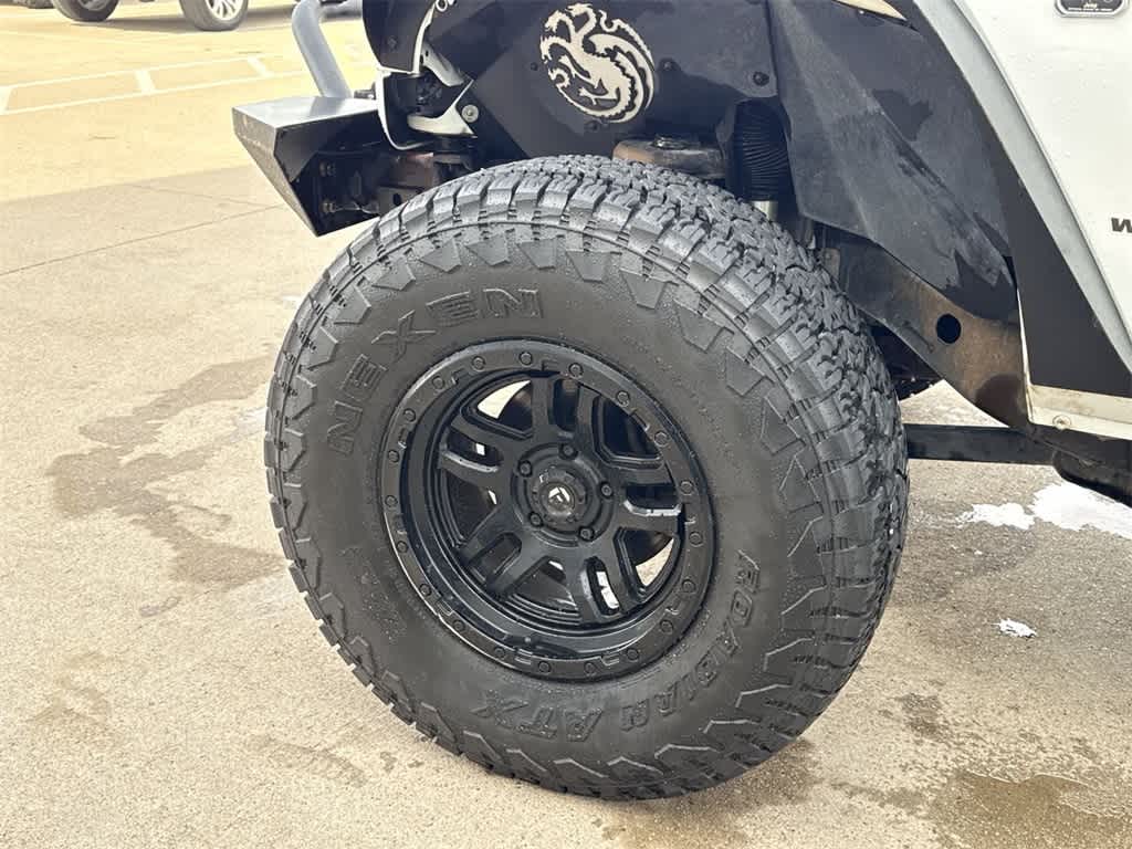 Thumbnail: 2018 Jeep Wrangler - 9