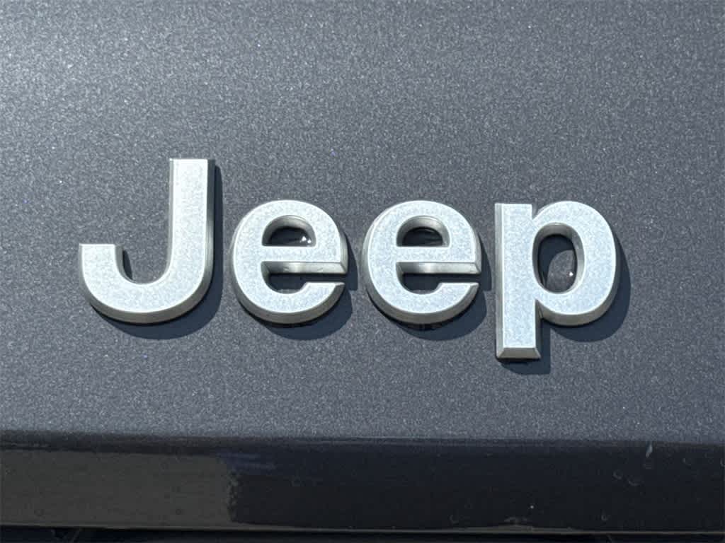 Thumbnail: 2024 Jeep Grand Cherokee L - 7