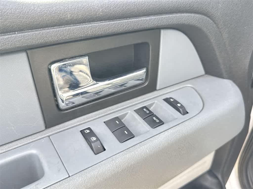 Thumbnail: 2013 Ford F-150 - 22