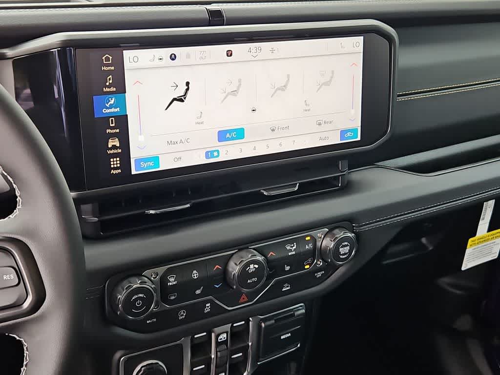 Thumbnail: 2026 Jeep Gladiator - 28