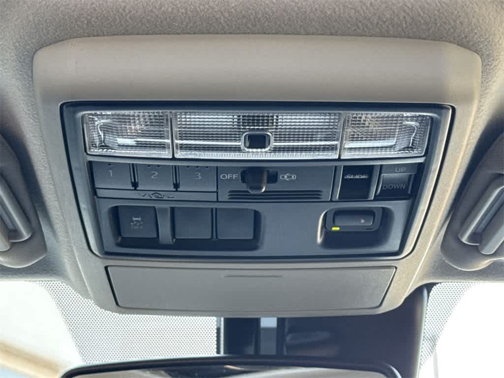 Thumbnail: 2022 Toyota 4Runner - 22